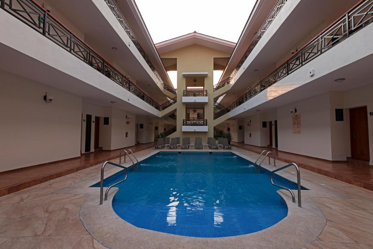 Concierge Plaza La Villa Коліма Екстер'єр фото