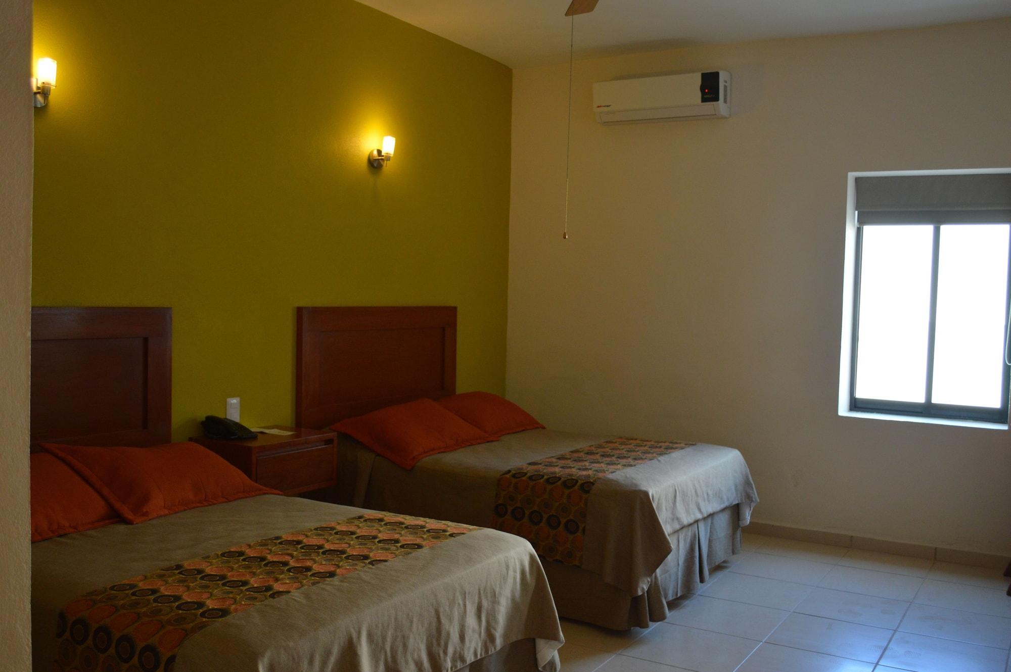 Concierge Plaza La Villa Коліма Екстер'єр фото