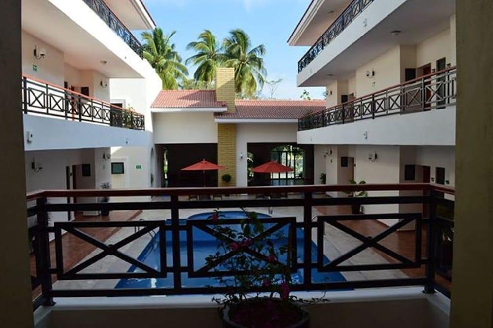 Concierge Plaza La Villa Коліма Екстер'єр фото