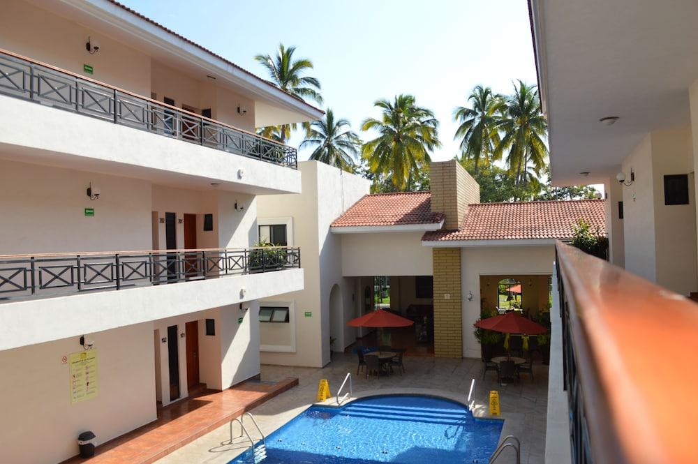 Concierge Plaza La Villa Коліма Екстер'єр фото
