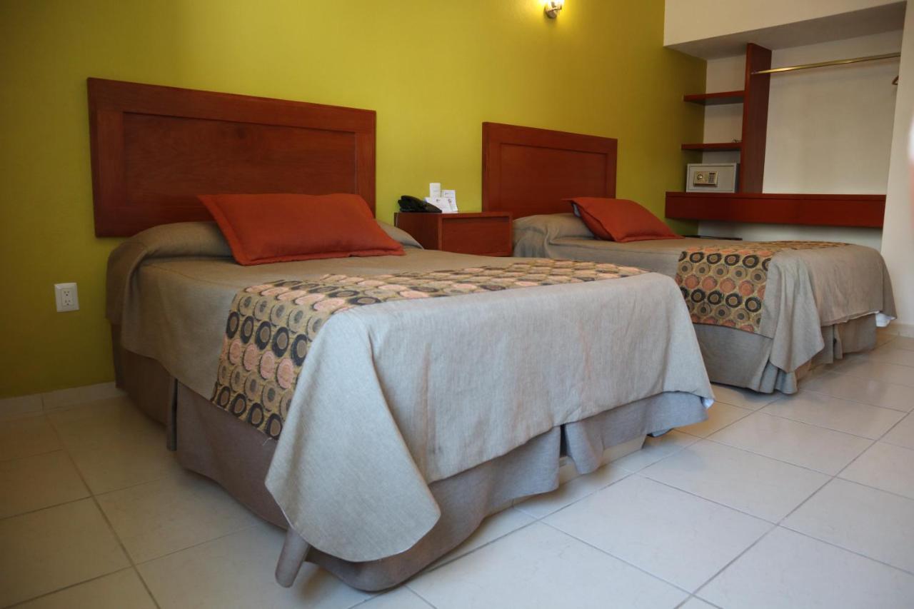 Concierge Plaza La Villa Коліма Екстер'єр фото