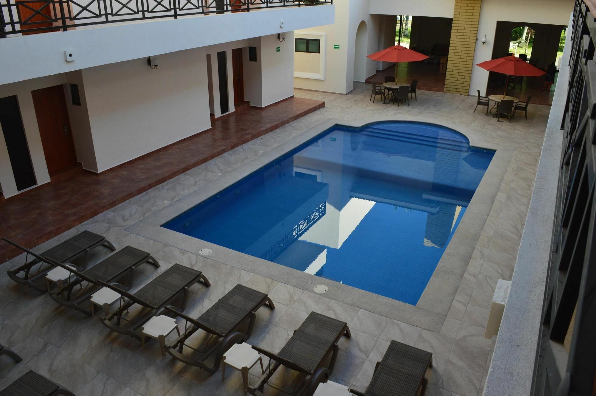 Concierge Plaza La Villa Коліма Екстер'єр фото