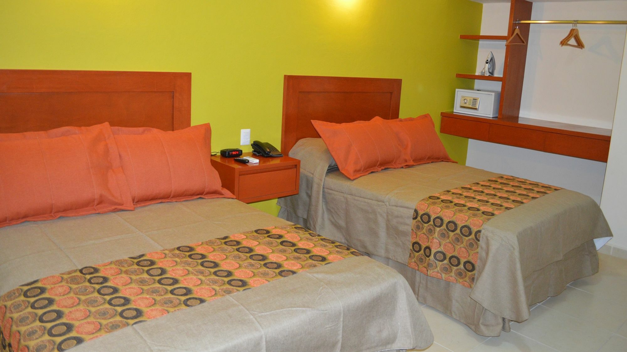 Concierge Plaza La Villa Коліма Екстер'єр фото